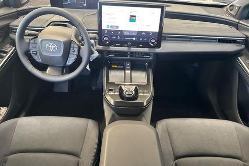 Wind Chill Pearl 2026 Toyota C-HR XSE