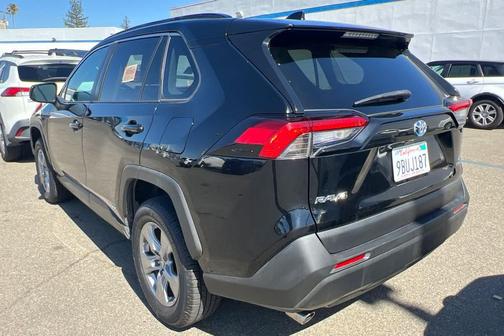 Midnight Black Metallic 2022 Toyota RAV4 Hybrid LE