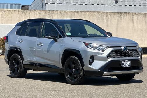 Silver Sky Metallic w/Midnight Black Roof 2020 Toyota RAV4 Hybrid SE