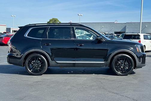 Ebony Black 2023 Kia Telluride SX Prestige X-Line
