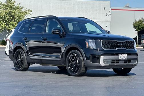 Ebony Black 2023 Kia Telluride SX Prestige X-Line