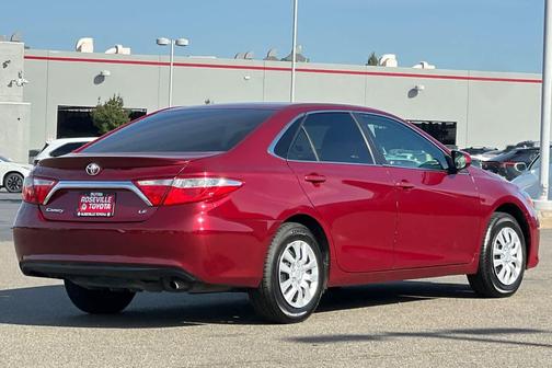 Ruby Flare Pearl 2017 Toyota Camry LE
