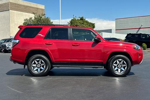 2024 Toyota 4Runner TRD Off Road Premium