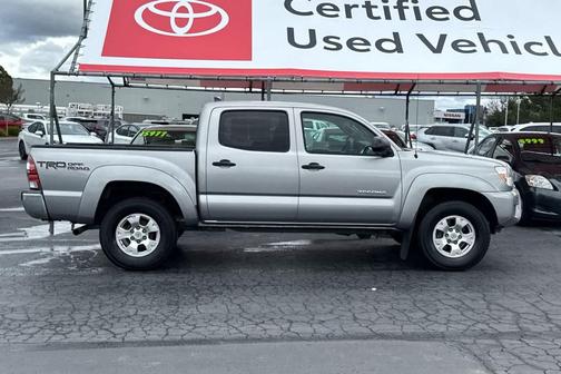 2015 Toyota Tacoma Base