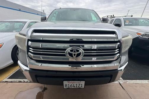Silver Sky Metallic 2016 Toyota Tundra SR5