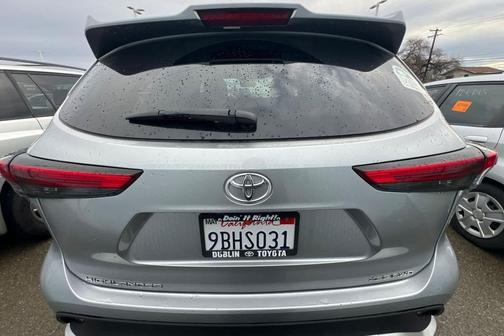 2022 Toyota Highlander XSE