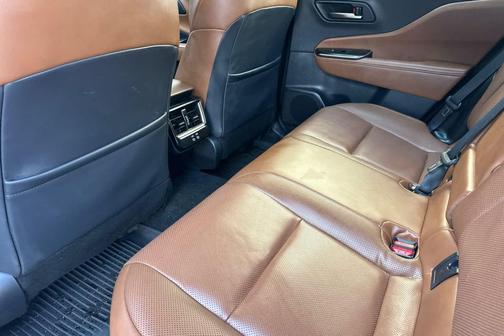 2025 Toyota Crown Signia XLE