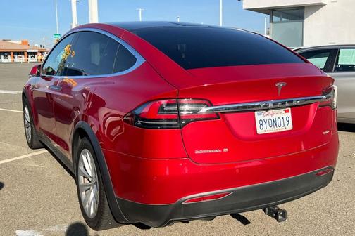 2016 Tesla Model X 90D