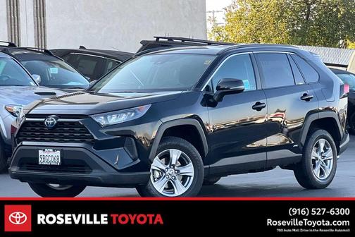 2022 Toyota RAV4 Hybrid LE