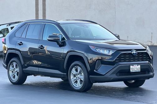 2022 Toyota RAV4 Hybrid LE