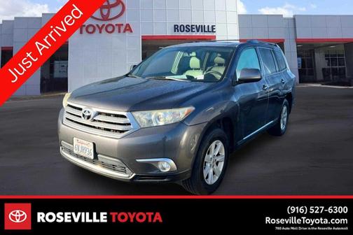 2012 Toyota Highlander SE