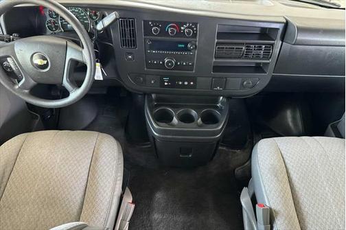 2017 Chevrolet Express 2500 LT