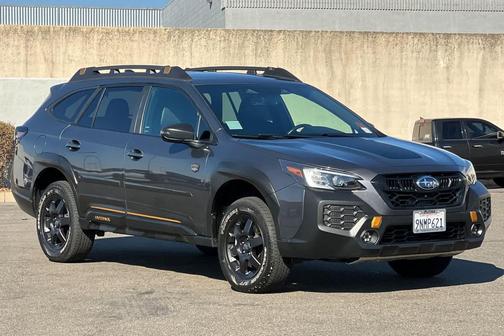 Magnetite Gray Metallic 2024 Subaru Outback Wilderness