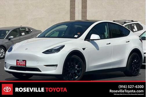 2024 Tesla Model Y Long Range Dual Motor All-Wheel Drive