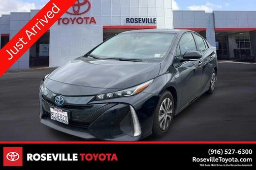 Midnight Black Metallic 2021 Toyota Prius Prime LE
