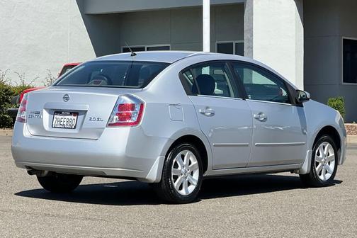 Brilliant Silver Metallic 2007 Nissan Sentra 2.0 SL