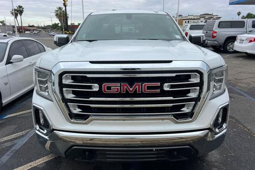 White Frost Tricoat 2021 GMC Sierra 1500 SLT