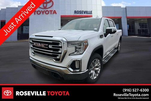 White Frost Tricoat 2021 GMC Sierra 1500 SLT