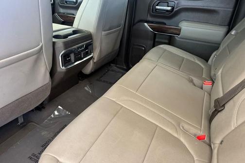 White Frost Tricoat 2021 GMC Sierra 1500 SLT