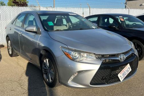 2015 Toyota Camry SE