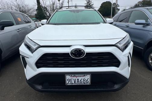 2023 Toyota RAV4 XLE