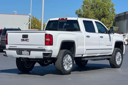 2016 GMC Sierra 3500 Denali