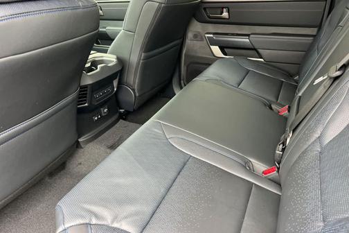 2026 Toyota Tundra Hybrid Platinum