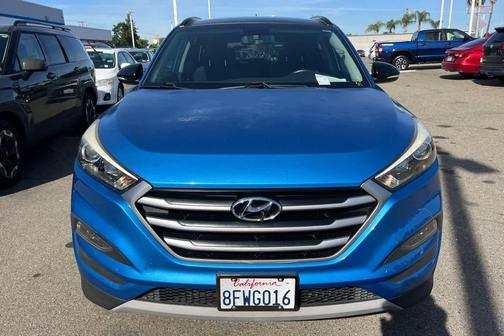 Caribbean Blue 2017 Hyundai TUCSON Night