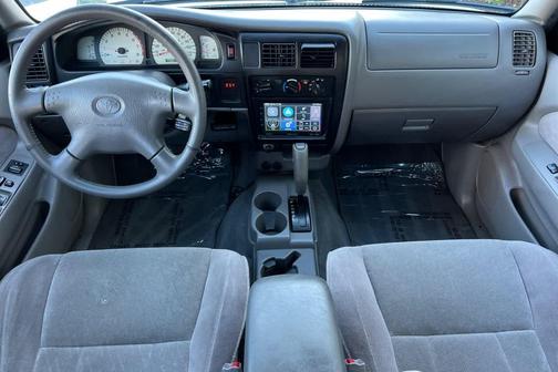 2004 Toyota Tacoma PreRunner Double Cab