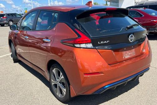2022 Nissan Leaf SV PLUS 62 kWh