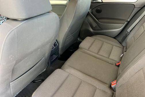 Black 2013 Volkswagen Golf 2.5L