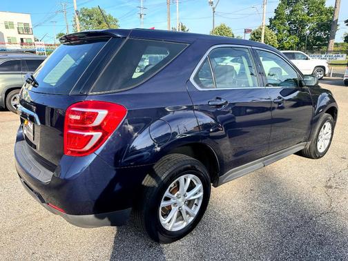 Blue Velvet Metallic 2017 Chevrolet Equinox LS