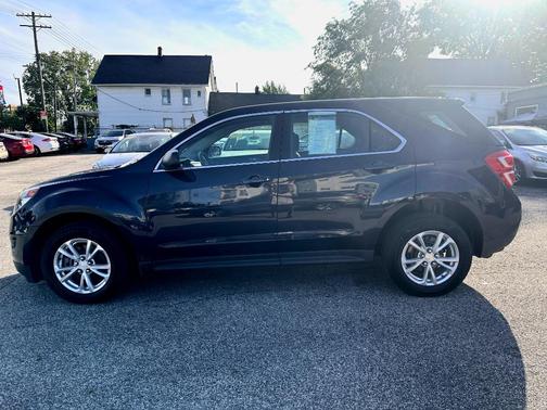 Blue Velvet Metallic 2017 Chevrolet Equinox LS