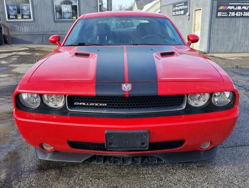 2009 Dodge Challenger SE