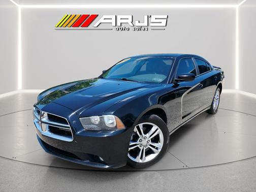 Pitch Black 2012 Dodge Charger SXT