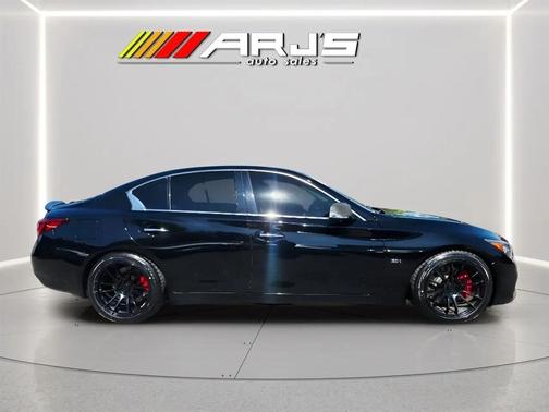 Black 2019 INFINITI Q50 3.0t LUXE