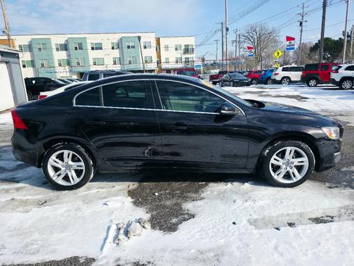 2015 Volvo S60 T5 Premier