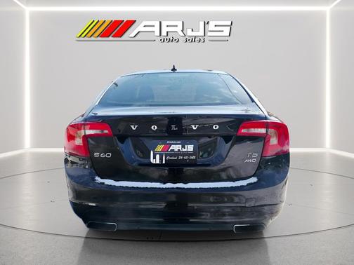 2015 Volvo S60 T5 Premier