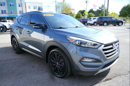 2017 Hyundai TUCSON Night