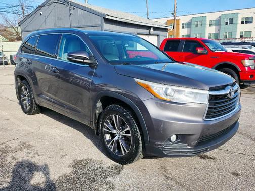 2016 Toyota Highlander XLE