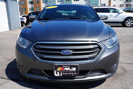 2016 Ford Taurus Limited
