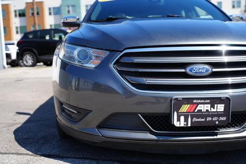 2016 Ford Taurus Limited