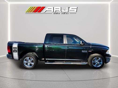 Black Forest Green Pearlcoat 2016 RAM 1500 Big Horn