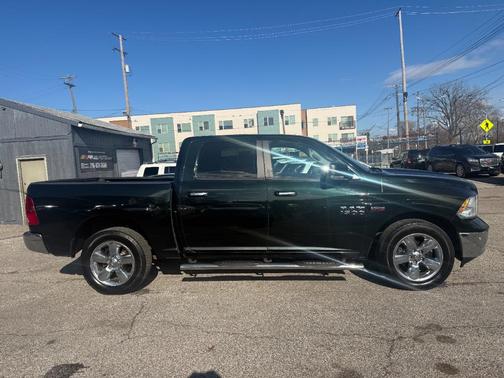 2016 RAM 1500 Big Horn