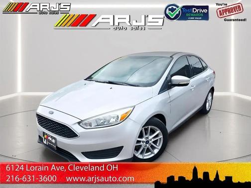 Ingot Silver 2016 Ford Focus SE