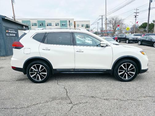 2018 Nissan Rogue SL