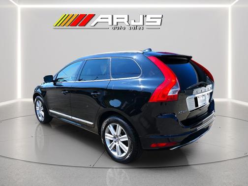 2017 Volvo XC60 T5 Inscription