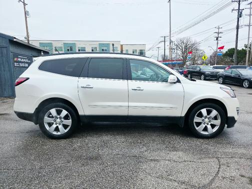 2015 Chevrolet Traverse LTZ