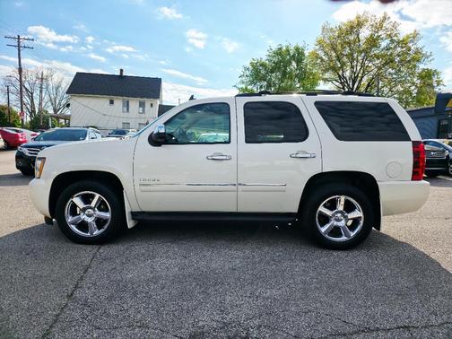 WHITE 2014 Chevrolet Tahoe LTZ