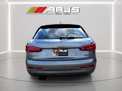 GRAY 2018 Audi Q3 2.0T Premium Plus